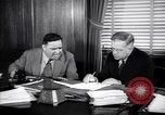 Immagine di Incontro tra il Sindaco di NY e interni di secrezione Washington DC USA, 1937, secondo 39 filmato di repertorio 65675035814