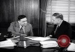 Immagine di Incontro tra il Sindaco di NY e interni di secrezione Washington DC USA, 1937, secondo 54 filmato di repertorio 65675035814