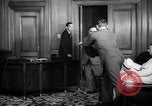 Immagine di Il sindaco di New York F H LaGuardia procede per una riunione Washington DC USA, 1937, secondo 27 filmato di repertorio 65675035815