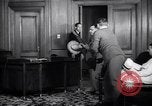 Immagine di Il sindaco di New York F H LaGuardia procede per una riunione Washington DC USA, 1937, secondo 28 filmato di repertorio 65675035815