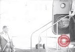 Immagine di Il sindaco di New York F H LaGuardia prende un volo United States USA, 1937, secondo 1 filmato di repertorio 65675035816