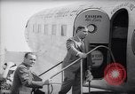 Immagine di Il sindaco di New York F H LaGuardia prende un volo United States USA, 1937, secondo 12 filmato di repertorio 65675035816