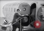 Immagine di Il sindaco di New York F H LaGuardia prende un volo United States USA, 1937, secondo 14 filmato di repertorio 65675035816