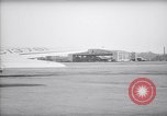 Immagine di Il sindaco di New York F H LaGuardia prende un volo United States USA, 1937, secondo 26 filmato di repertorio 65675035816