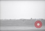 Immagine di Il sindaco di New York F H LaGuardia prende un volo United States USA, 1937, secondo 36 filmato di repertorio 65675035816