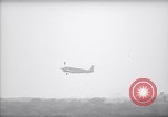 Immagine di Il sindaco di New York F H LaGuardia prende un volo United States USA, 1937, secondo 41 filmato di repertorio 65675035816