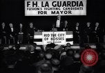 Immagine di Benvenuto di F H LaGuardia presso la sua campagna elettorale New York United States USA, 1934, secondo 25 filmato di repertorio 65675035822
