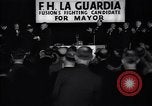 Immagine di Benvenuto di F H LaGuardia presso la sua campagna elettorale New York United States USA, 1934, secondo 30 filmato di repertorio 65675035822