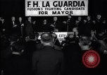 Immagine di Benvenuto di F H LaGuardia presso la sua campagna elettorale New York United States USA, 1934, secondo 36 filmato di repertorio 65675035822
