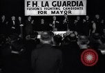 Immagine di Benvenuto di F H LaGuardia presso la sua campagna elettorale New York United States USA, 1934, secondo 40 filmato di repertorio 65675035822