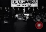 Immagine di Benvenuto di F H LaGuardia presso la sua campagna elettorale New York United States USA, 1934, secondo 48 filmato di repertorio 65675035822