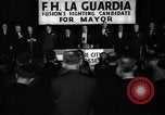 Immagine di Benvenuto di F H LaGuardia presso la sua campagna elettorale New York United States USA, 1934, secondo 58 filmato di repertorio 65675035822