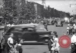 Standbild belebten Markt Geschäfte und Straßen Harlem New York City USA, 1937, aus Sekunde 17 historischem Filmmaterial Videoclip 65675035839