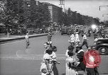 Standbild belebten Markt Geschäfte und Straßen Harlem New York City USA, 1937, aus Sekunde 21 historischem Filmmaterial Videoclip 65675035839