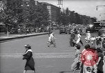 Standbild belebten Markt Geschäfte und Straßen Harlem New York City USA, 1937, aus Sekunde 23 historischem Filmmaterial Videoclip 65675035839