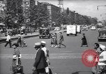 Standbild belebten Markt Geschäfte und Straßen Harlem New York City USA, 1937, aus Sekunde 28 historischem Filmmaterial Videoclip 65675035839