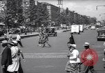 Standbild belebten Markt Geschäfte und Straßen Harlem New York City USA, 1937, aus Sekunde 29 historischem Filmmaterial Videoclip 65675035839
