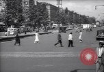 Standbild belebten Markt Geschäfte und Straßen Harlem New York City USA, 1937, aus Sekunde 34 historischem Filmmaterial Videoclip 65675035839