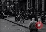 Standbild belebten Markt Geschäfte und Straßen Harlem New York City USA, 1937, aus Sekunde 44 historischem Filmmaterial Videoclip 65675035839