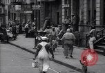 Standbild belebten Markt Geschäfte und Straßen Harlem New York City USA, 1937, aus Sekunde 47 historischem Filmmaterial Videoclip 65675035839
