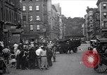 Standbild belebten Markt Geschäfte und Straßen Harlem New York City USA, 1937, aus Sekunde 55 historischem Filmmaterial Videoclip 65675035839