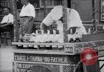 Standbild Snow Ball Warenkorb New York United States USA, 1939, aus Sekunde 36 historischem Filmmaterial Videoclip 65675035844