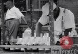 Standbild Snow Ball Warenkorb New York United States USA, 1939, aus Sekunde 60 historischem Filmmaterial Videoclip 65675035844