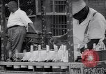 Standbild Snow Ball Warenkorb New York United States USA, 1939, aus Sekunde 62 historischem Filmmaterial Videoclip 65675035844