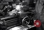Standbild Die Wissenschaftler arbeiten an Uran Oak Ridge Tennessee, 1946, aus Sekunde 39 historischem Filmmaterial Videoclip 65675035851