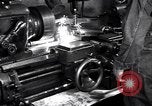Standbild Die Wissenschaftler arbeiten an Uran Oak Ridge Tennessee, 1946, aus Sekunde 44 historischem Filmmaterial Videoclip 65675035851