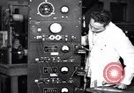 Standbild Techniker und Ausrüstung Oak Ridge Tennessee, 1946, aus Sekunde 36 historischem Filmmaterial Videoclip 65675035853