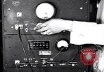 Standbild Techniker und Ausrüstung Oak Ridge Tennessee, 1946, aus Sekunde 46 historischem Filmmaterial Videoclip 65675035853