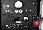 Standbild Techniker und Ausrüstung Oak Ridge Tennessee, 1946, aus Sekunde 58 historischem Filmmaterial Videoclip 65675035853