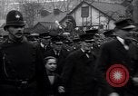 Standbild Liberty Darlehen Parade und britischen Parade London England Vereinigtes Königreich, 1918, aus Sekunde 34 historischem Filmmaterial Videoclip 65675035866