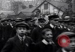 Standbild Liberty Darlehen Parade und britischen Parade London England Vereinigtes Königreich, 1918, aus Sekunde 35 historischem Filmmaterial Videoclip 65675035866