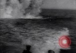 Standbild Amerikanische Marine drop Wasserbomben Ersten Weltkrieg Atlantik, 1917, aus Sekunde 12 historischem Filmmaterial Videoclip 65675035875