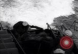 Standbild Amerikanische Marine drop Wasserbomben Ersten Weltkrieg Atlantik, 1917, aus Sekunde 18 historischem Filmmaterial Videoclip 65675035875