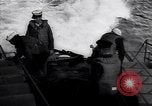 Standbild Amerikanische Marine drop Wasserbomben Ersten Weltkrieg Atlantik, 1917, aus Sekunde 36 historischem Filmmaterial Videoclip 65675035875