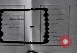 Standbild Vertrag von Versailles Unterzeichnung Paris Frankreich, 1919, aus Sekunde 31 historischem Filmmaterial Videoclip 65675035880