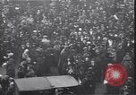 Image célébration le jour d'Armistice Paris France, 1918, de la seconde 15 séquences d'archives historiques vidéo 65675035883