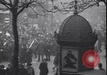 Image célébration le jour d'Armistice Paris France, 1918, de la seconde 44 séquences d'archives historiques vidéo 65675035883