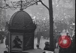 Image célébration le jour d'Armistice Paris France, 1918, de la seconde 49 séquences d'archives historiques vidéo 65675035883