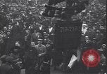 Image célébration le jour d'Armistice Paris France, 1918, de la seconde 57 séquences d'archives historiques vidéo 65675035883