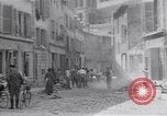 Immagine di Distrutti e bruciati villaggio francese Francia, 1918, secondo 1 filmato di repertorio 65675035886
