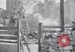 Immagine di Distrutti e bruciati villaggio francese Francia, 1918, secondo 15 filmato di repertorio 65675035886