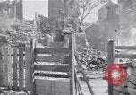 Immagine di Distrutti e bruciati villaggio francese Francia, 1918, secondo 17 filmato di repertorio 65675035886