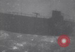 Standbild U-Boot bewegen im Meer United States USA, 1942, aus Sekunde 10 historischem Filmmaterial Videoclip 65675035890
