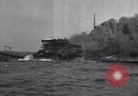 Image Sinking Ship Atlantic Ocean off New Jersey USA, 1942, de la seconde 24 séquences d'archives historiques vidéo 65675035891