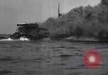 Image Sinking Ship Atlantic Ocean off New Jersey USA, 1942, de la seconde 25 séquences d'archives historiques vidéo 65675035891