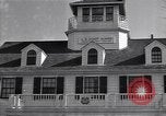 Standbild Küstenwache rettet Überlebende der torpedierten Schiff New Jersey United States USA, 1942, aus Sekunde 21 historischem Filmmaterial Videoclip 65675035893